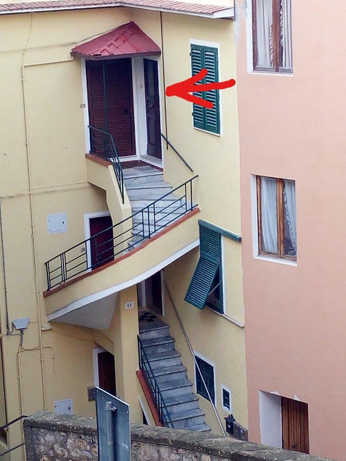 La Casetta In Piazza Порто Санто Стефано Экстерьер фото